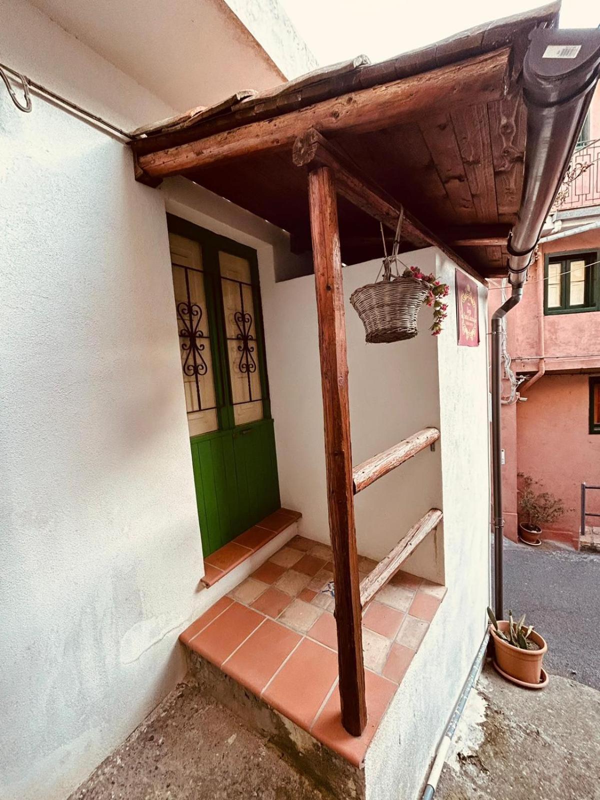 Albergo Diffuso Borgo Santa Caterina "Vintage" Castiglione De Sicilia Chambre photo