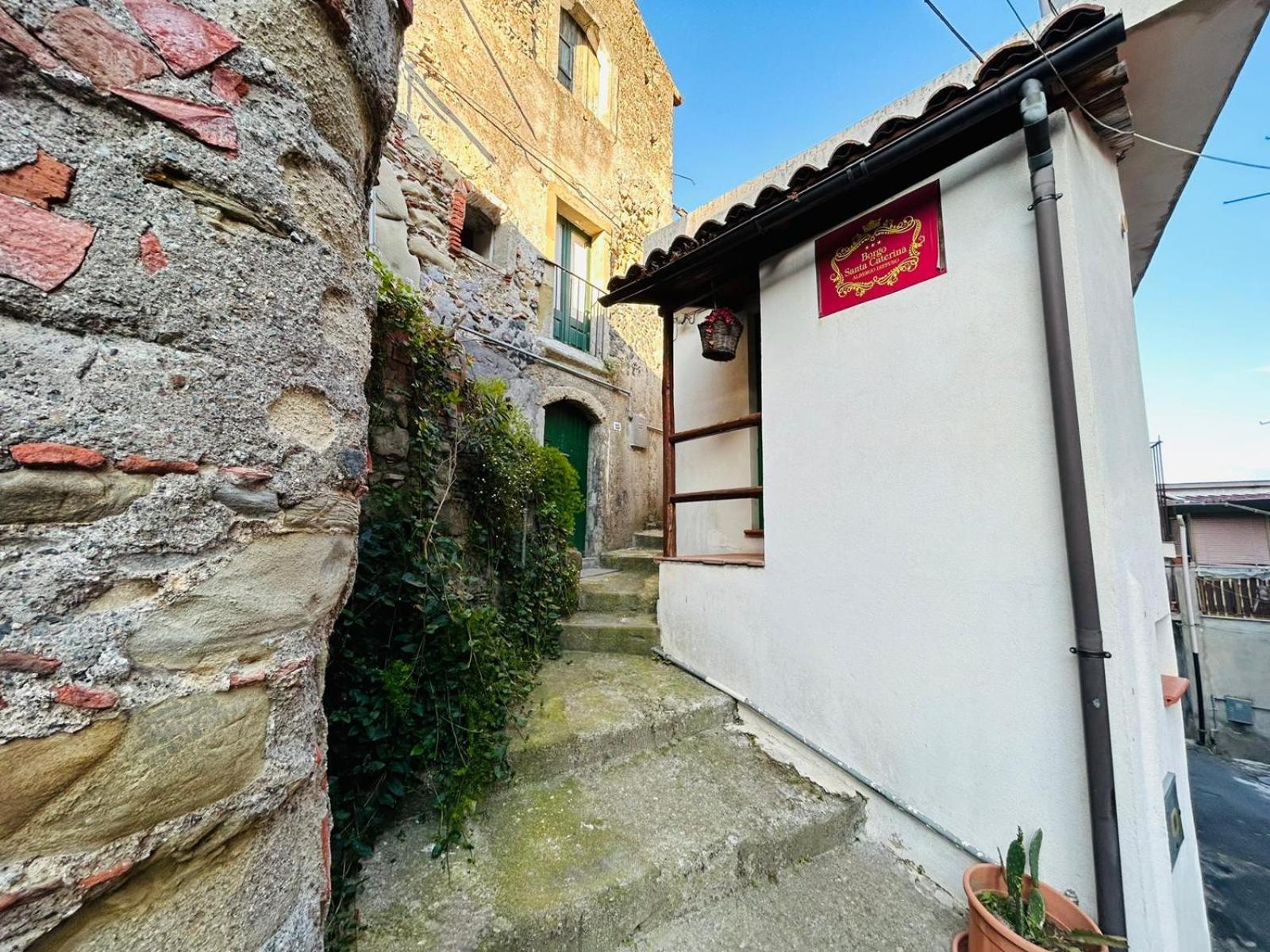 Albergo Diffuso Borgo Santa Caterina "Vintage" Castiglione De Sicilia Chambre photo