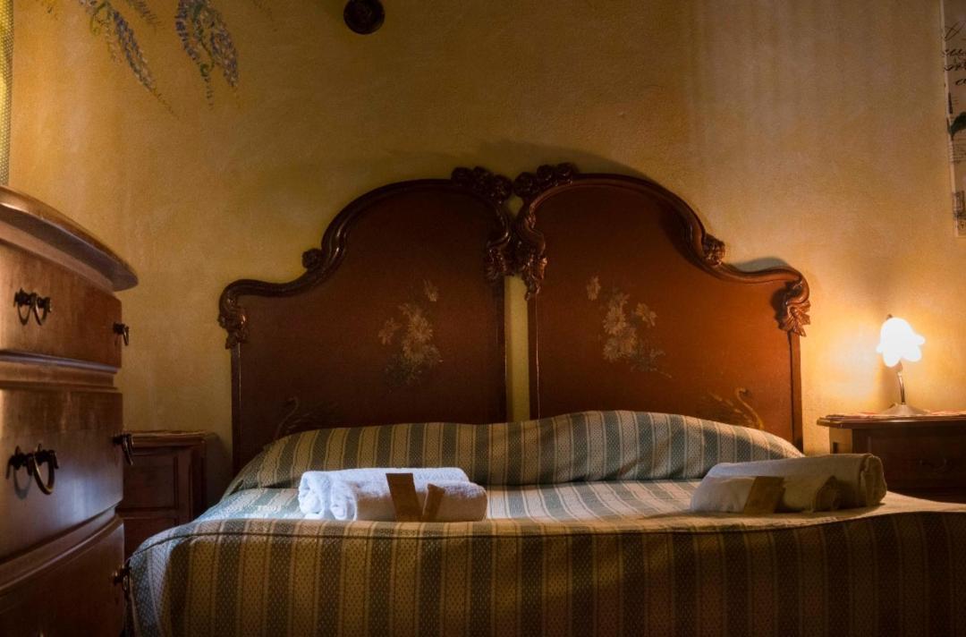 Albergo Diffuso Borgo Santa Caterina "Vintage" Castiglione De Sicilia Chambre photo